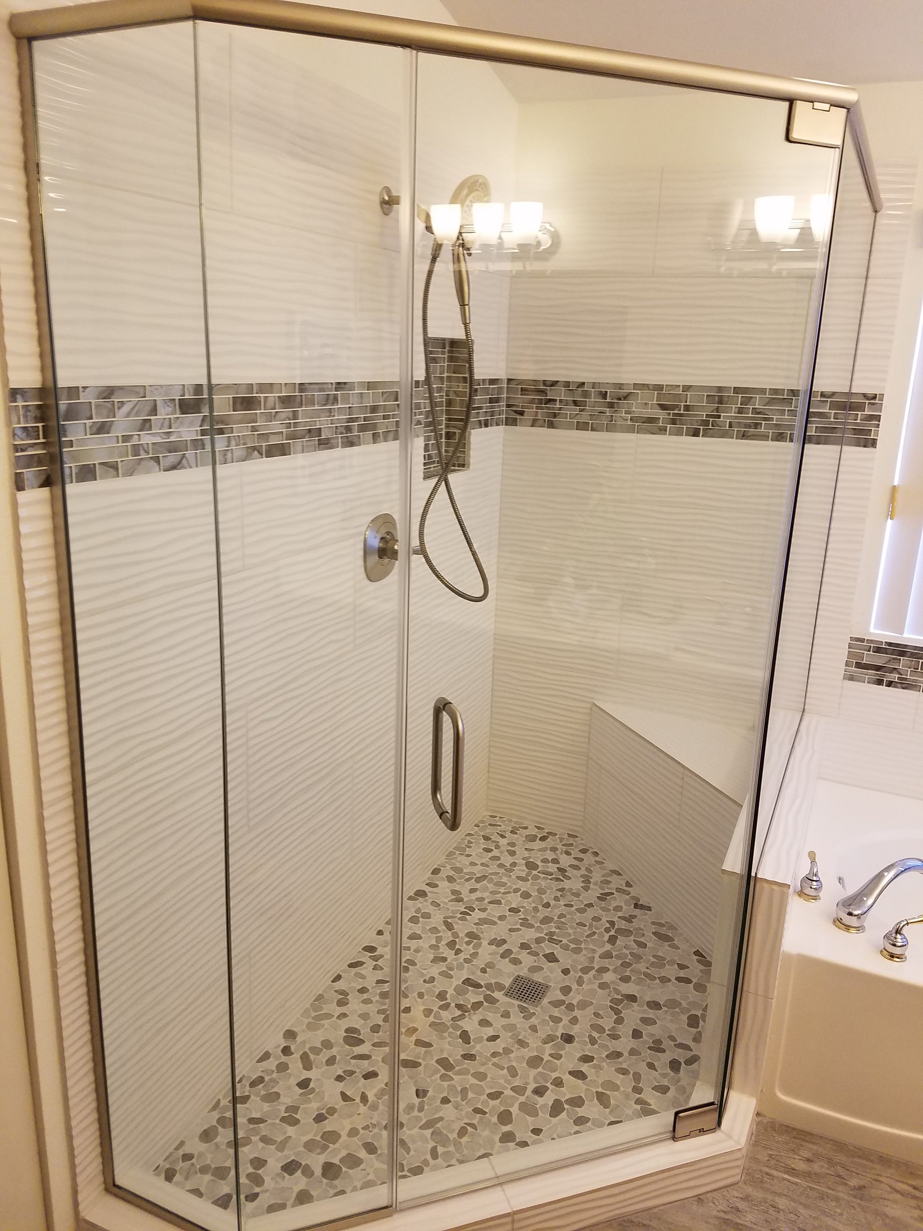 Neo Angled Shower Doors Las Vegas A Cutting Edge Glass Mirror