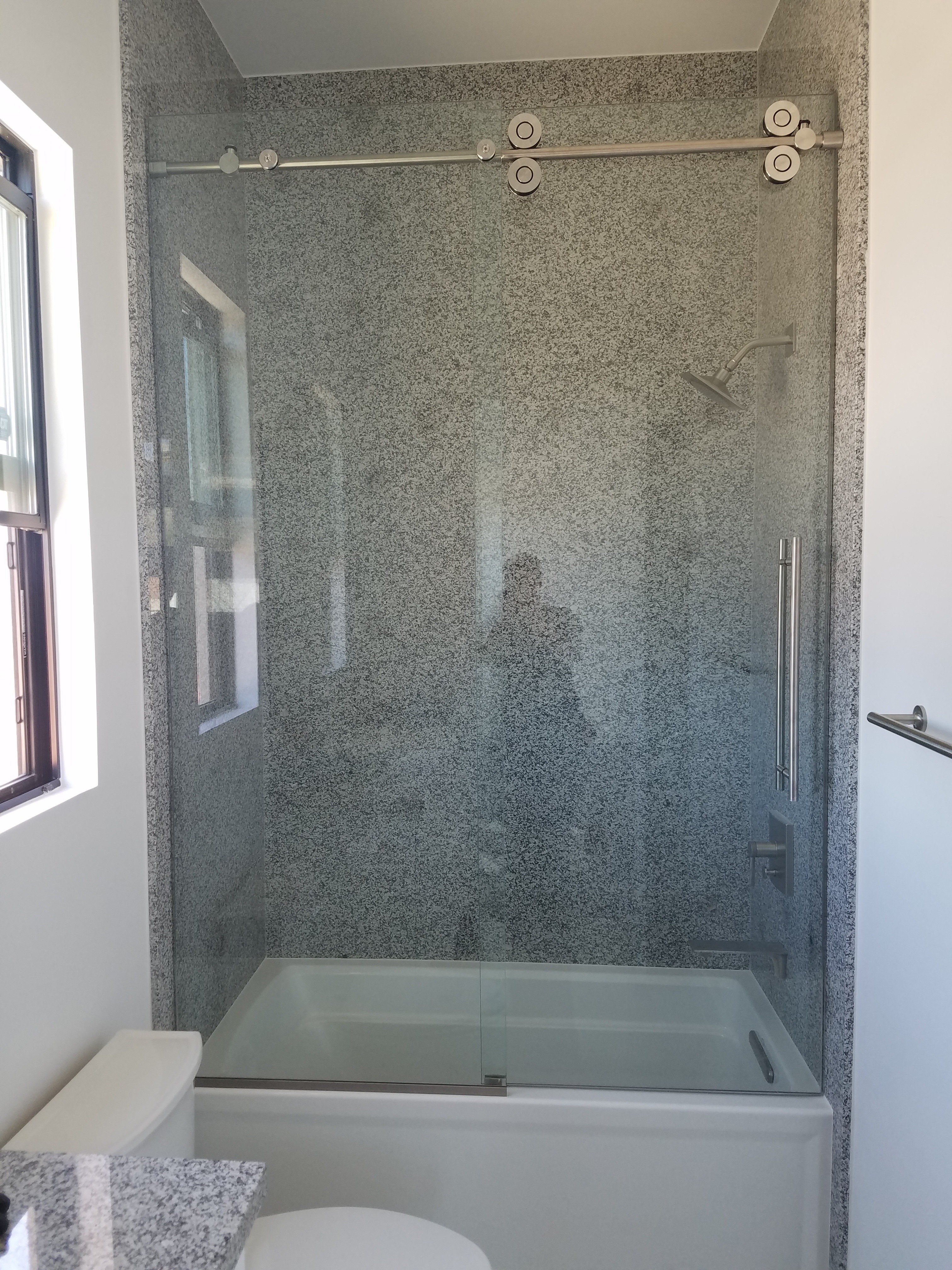 Skyline Shower Doors Las Vegas | Custom Shower Doors Company