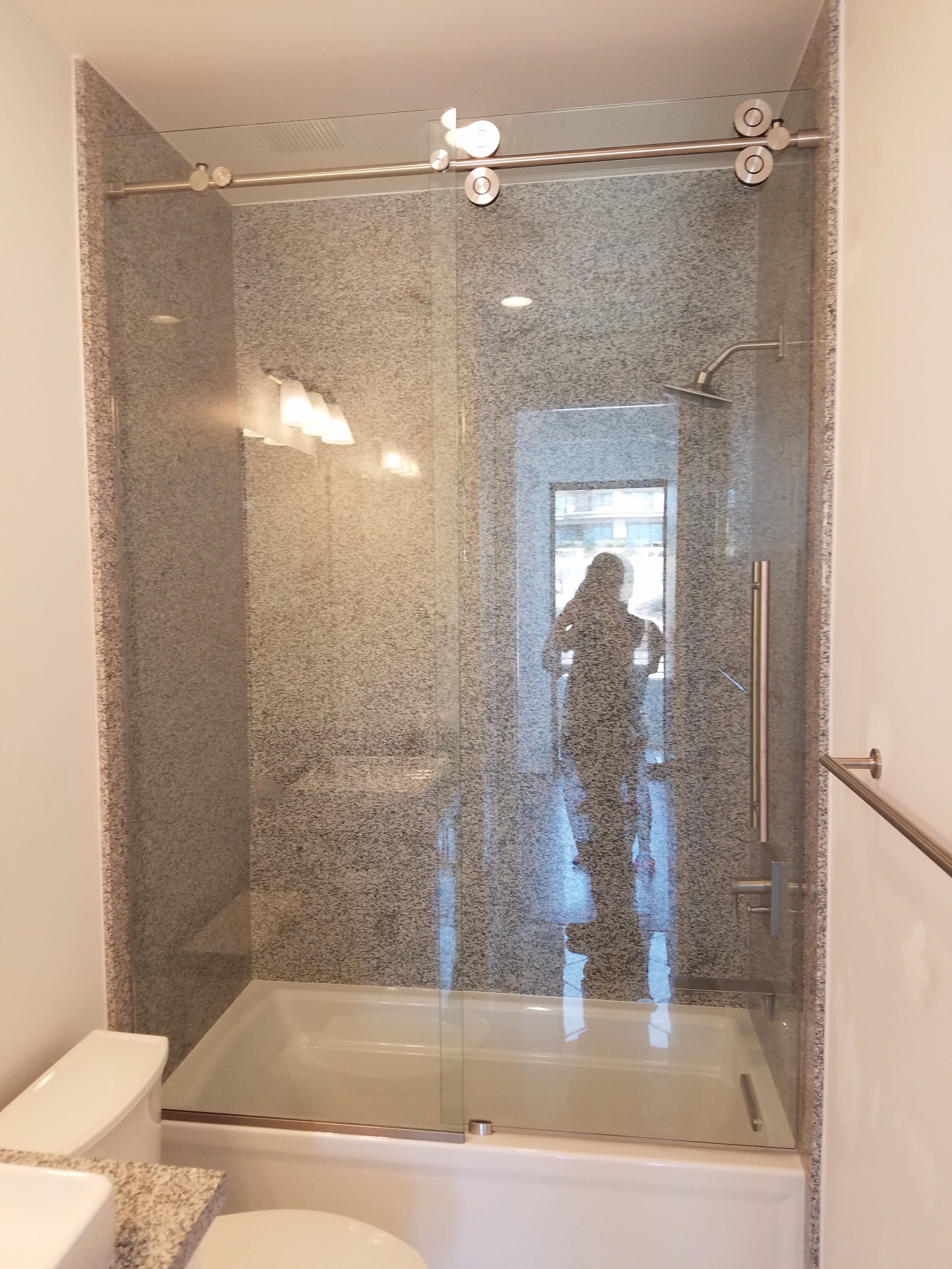Skyline Shower Doors Las Vegas | Custom Shower Doors Company