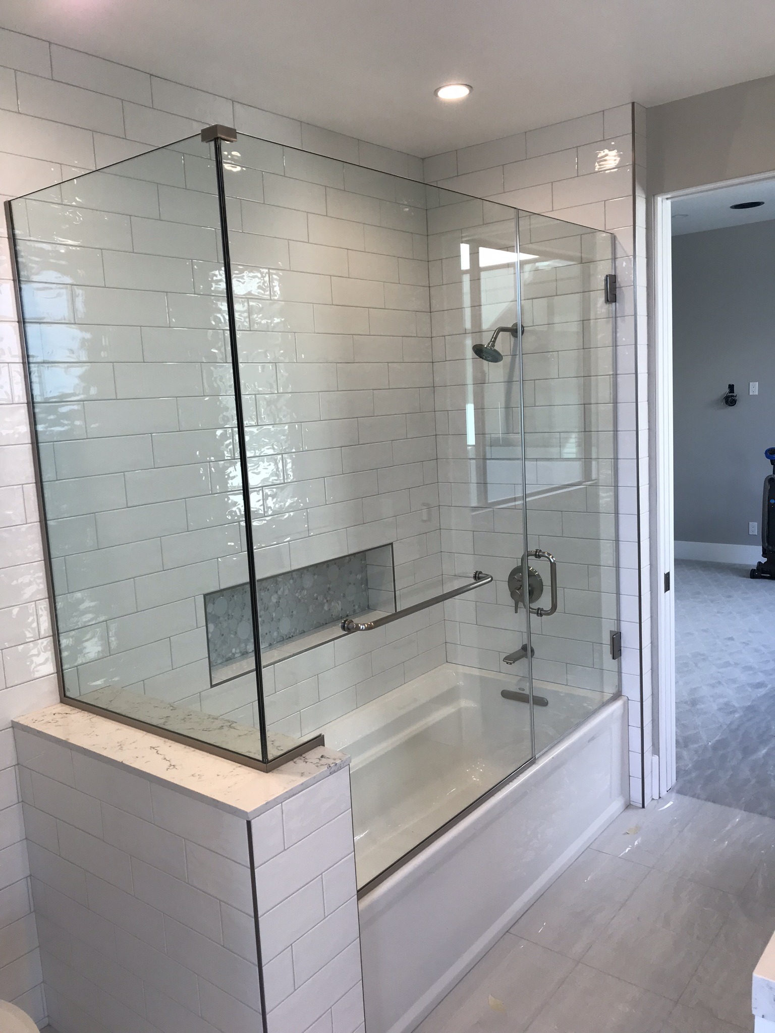 58 X34 Frameless Glass Bath Tub Shower Door Glass Hung